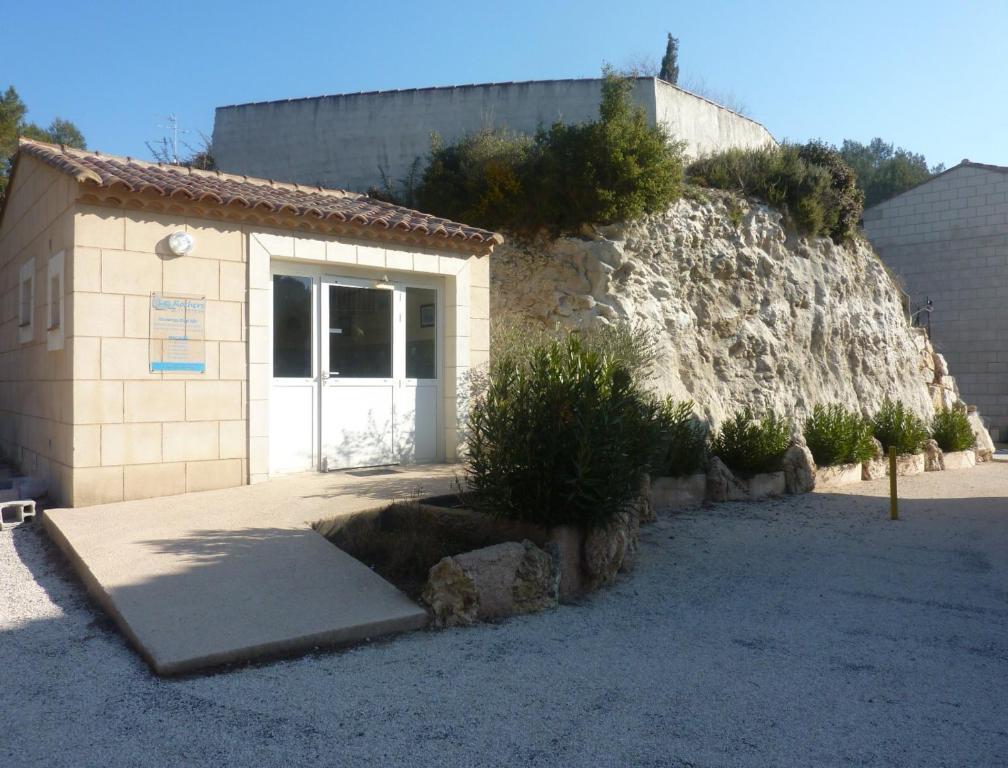 Appart'Hôtel Les Rochers Auriol Exterior foto