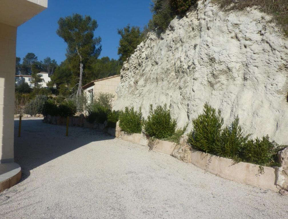 Appart'Hôtel Les Rochers Auriol Exterior foto